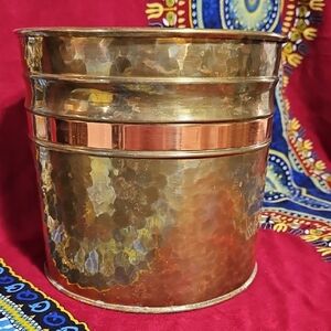 Early 20th-Century Dutch Metalwork Hammered Brass and Copper Planter
